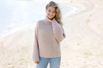 Breipatroon Plush and Lush Sweater - Damesmodel met hoge h, Ophalen of Verzenden, Nieuw