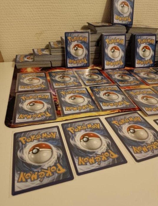 Pokémon - 2500 Bulk kaarten - All English bulk - Various, Hobby en Vrije tijd, Verzamelkaartspellen | Pokémon