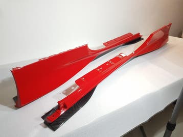 Ferrari F8 Tributo carbon sideskirts, Verzenden