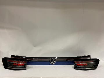VW Passat B9 3J0 IQ LIGHT HIGHLINE achterlichten set 3J0.945, Auto-onderdelen, Verzenden, Gebruikt