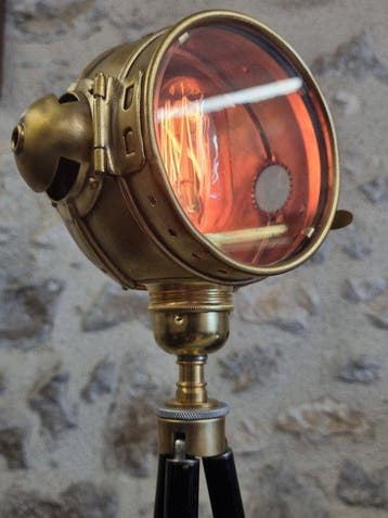 Besnard, Paris 1910 - Statief vloerlamp - De Vestalinnen -