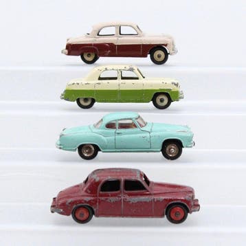 Dinky Toys 1:43 - Modelauto (4) - Vauxall Cresta 164 -Ford, Nieuw