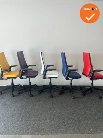 Ahrend 2020 bureaustoel - Volledig bekleed met Kunstleer - K, Werkplek, Ophalen of Verzenden, Gebruikt, Stoel