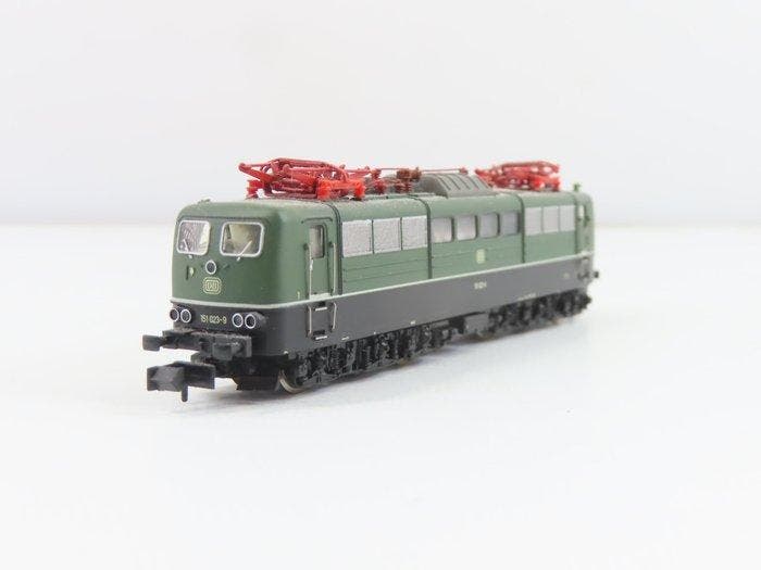 Minitrix N - 16495 - Elektrische locomotief (1) - BR 151,, Hobby en Vrije tijd, Modeltreinen | N-Spoor
