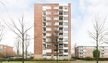 Te Huur 4 Kamer Appartement Pisanostraat In Eindhoven, Huizen en Kamers, Noord-Brabant, Direct bij eigenaar, Eindhoven, Appartement