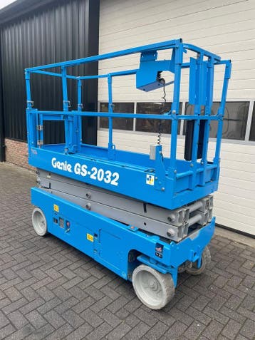 Genie GS 2032 schaarhoogwerker (2016) NIEUWE KEURING