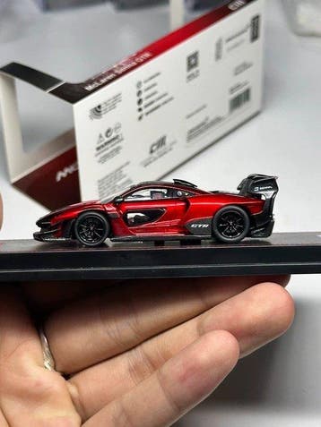 CM-Model 1:64 - Modelauto - McLaren Senna GTR, Nieuw