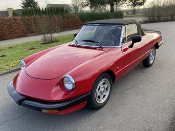 Alfa Romeo - Spider 2.0 - 1986