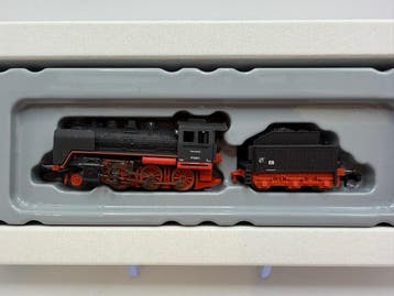 Märklin Z - 88032 - Stoomlocomotief met tender (1) - BR 37, Nieuw