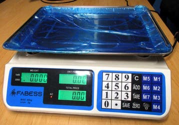 Digitale weegschaal met accu, 40 kg / 2 g, NIEUW