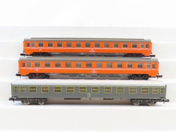 Arnold N - 0384/3781 - Modeltrein personenwagen (3) - 3, Hobby en Vrije tijd, Modeltreinen | N-Spoor, Nieuw