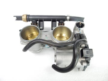 BMW F 750 GS Gasklephuis / 13548564772, Motoren, Ophalen of Verzenden, Gebruikt