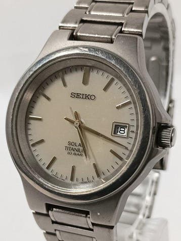 Seiko - Solar Titanium – Champagne - Off-White Dial –