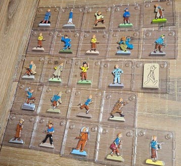 Moulinsart - Kuifje - 24 - Kuifje metalen figuren set, Nieuw