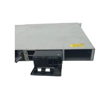 Cisco C9300-24U-A used ( damaged ), Ophalen of Verzenden, Nieuw