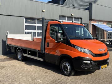 Iveco Daily 35C14 2.3 375, Stof, Gebruikt, Euro 6, Overige kleuren