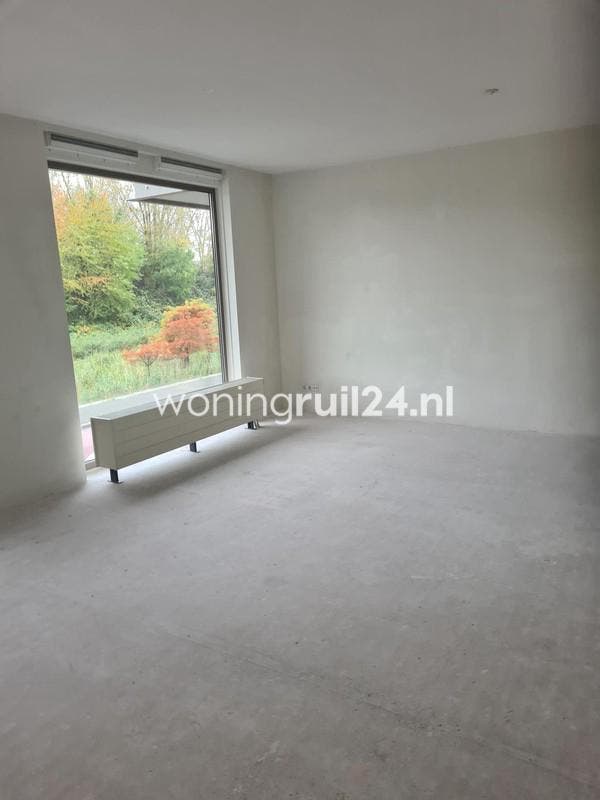 Woningruil - Wim van Estlaan 3 - 4 kamers en Amsterdam, Huizen en Kamers, Woningruil, Amsterdam