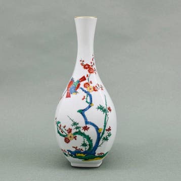 Vaas - Porselein, Kleurrijke “Uguisu ( Japanese bush