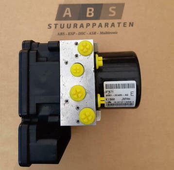 8V61-2C405-AG 10.0212-0458.4 8V612C405AG ABS POMP MAZDA 3, Ophalen, Gereviseerd, Mazda