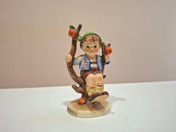 Goebel - M.I. Hummel - Beeld, Apple Tree Boy - TMK5 - 10 cm