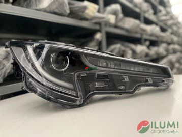 TOYOTA COROLLA E210 VOLL LED KOPLAMP RECHTS 90119225, Auto-onderdelen, Verzenden, Gebruikt, Toyota