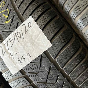 2 x Pirelli Sottozero 3 275-40-20 RFT Winterbanden 5mm, Gebruikt, 275 mm, Band(en), Personenwagen