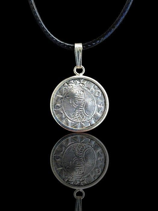 Middeleeuwen, kruisvaardersperiode Zilver Munthanger -, Sieraden, Tassen en Uiterlijk, Antieke sieraden