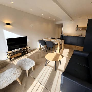 Appartement in Rotterdam gevonden voor €1999,- pm, Huizen en Kamers, Huizen te huur, Rotterdam, Direct bij eigenaar, Appartement