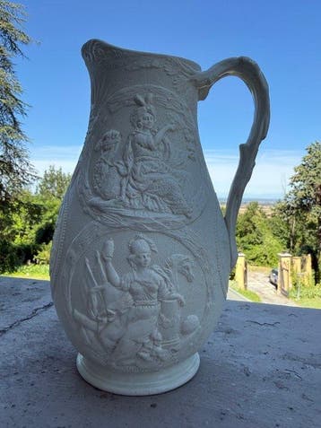 William Brownfield - Kruik - Universe - Parian ware