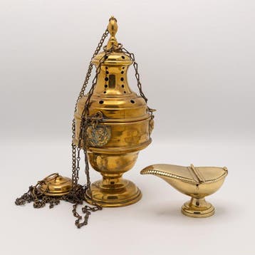 Wierookvat en scheepje - Messing - 1850-1900