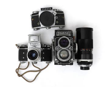 Een kavel met een Rolleiflex en andere cameras, 20e eeuw, Gebruikt