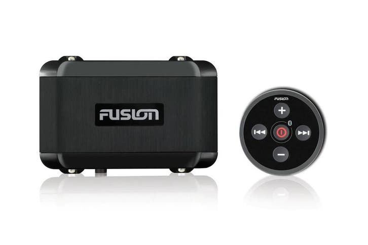 Fusion MS-BB100 Marine Radio Black Box met afstandbediening, Watersport en Boten, Navigatiemiddelen en Scheepselektronica, Ophalen of Verzenden