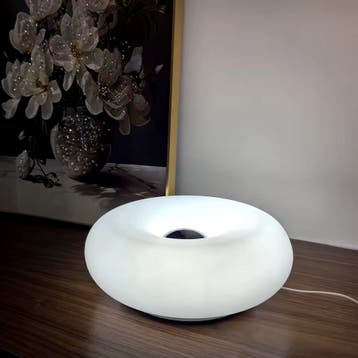Bauhaus Donut Tafellamp – Dimbaar RGB LED Lamp Oranje / Wit, Huis en Inrichting, Lampen | Tafellampen, Verzenden, Nieuw, Kunststof