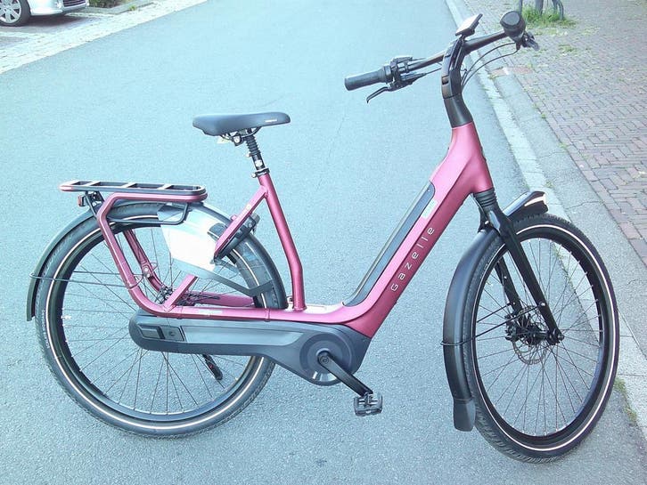 Gazelle Avignon C8 BOSCH 57Cm Nieuwe 625 wh met 1500 korting, Fietsen en Brommers, Elektrische fietsen, 50 km per accu of meer