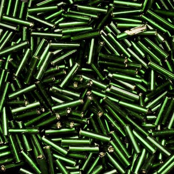 20 gram Bugles staafjes glaskralen 6mm groen, Ophalen of Verzenden, Nieuw, Kraal