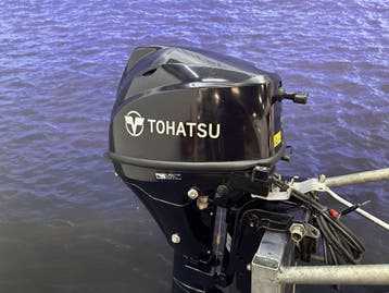 “ Tohatsu 9.8 pk | Elektrische Trim | NIEUW STAAT, 5 tot 10 pk, Viertaktmotor, Ophalen of Verzenden, Zo goed als nieuw