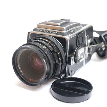 Hasselblad 503CX Medium Format 6x6 SLR Kit - Carl Zeiss, Nieuw