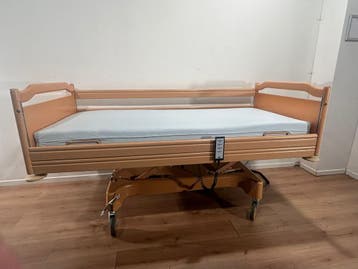 Stiegelmeyer Classiko Lang #07A Elektrisch Hoog laag, Verzenden, Zo goed als nieuw
