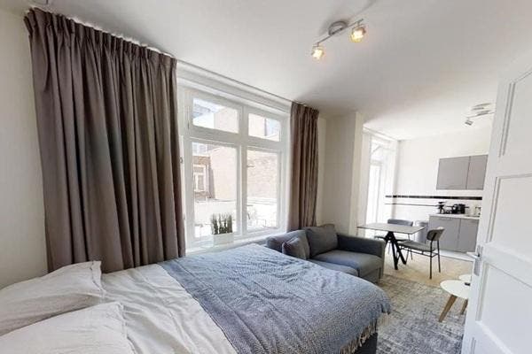 Studio Markt in Eindhoven, Huizen en Kamers, Kamers te huur, Minder dan 20 m², Eindhoven