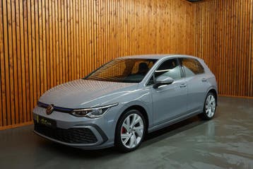 Volkswagen Golf GTE Automaat Apple Carplay Stoelverwarming, Automaat, Stof, Euro 6, Elektronische parkeerrem