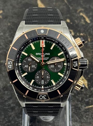 Breitling	Super Chronomat B01 44mm - Gold - Green Dial, Nieuw, Goud, Polshorloge, Breitling
