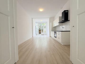 Te huur: Appartement Bosschestraat in Den Haag, Huizen en Kamers, Den Haag, Appartement, Zuid-Holland