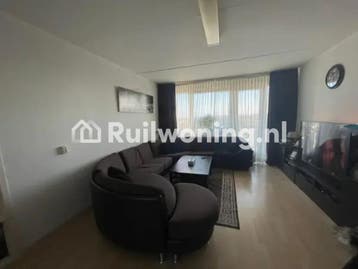 Ruim appartement gezocht in Purmerend, 6+ kamers, Huizen en Kamers, Woningruil, Amsterdam