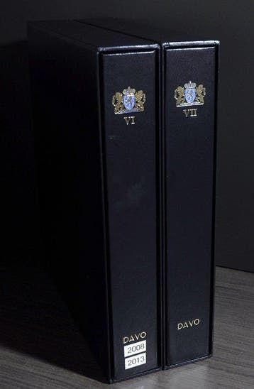 Accessoires - 2 lege luxe DAVO albums met cassettes met, Gestempeld