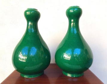 Fijn paar Chinese monochrome Apple Green craquelé-glas