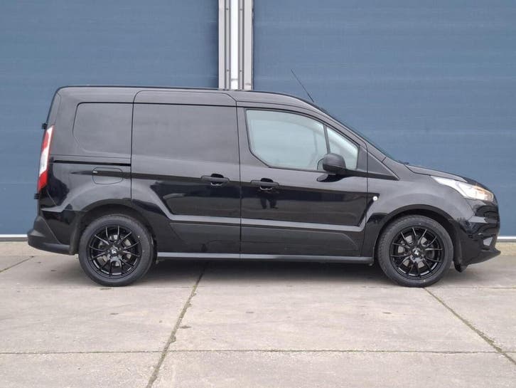 Ford Transit Connect 1.5 EcoBlue L1 Trend AIRCO / CARPLAY /, Auto's, Gebruikt, Zwart, Ford, Te koop