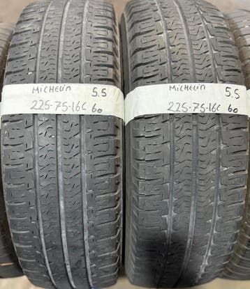 2x 225-75-16c Michelin Zomer 2x 5.5mm €60 PerBand 225 75 16c, Auto-onderdelen, Banden en Velgen, Ophalen, 16 inch, Band(en), Bestelwagen