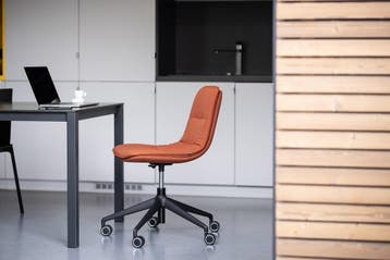 Rim Edge stoel, model ED4201.15, Overige plaatsen, Ophalen of Verzenden, Nieuw in verpakking, Stoel