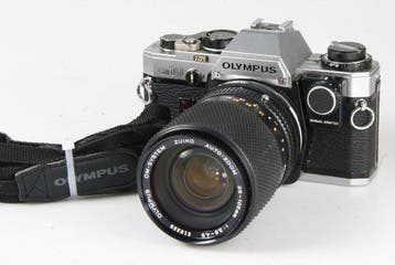 Olympus OM-10 + Zuiko 35-105mm + Manual Adapter | Single, Audio, Tv en Foto, Fotocamera's Analoog, Nieuw