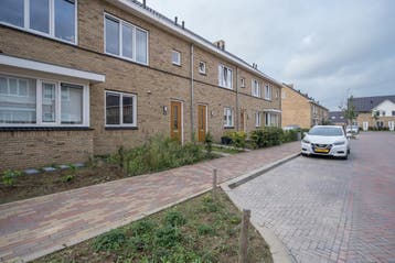 Huis te huur aan Renate Rubinsteinstraat in Nijmegen, Tussenwoning, Gelderland